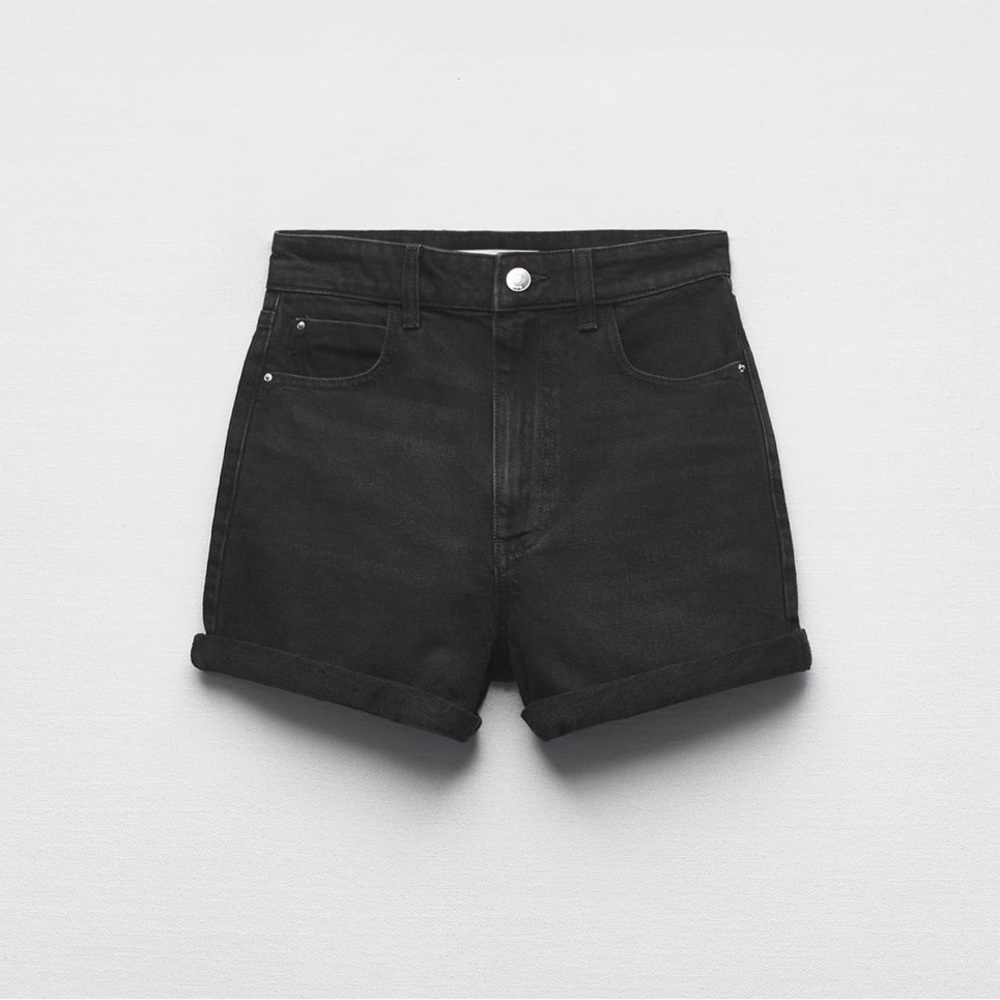 High waist black denim jean